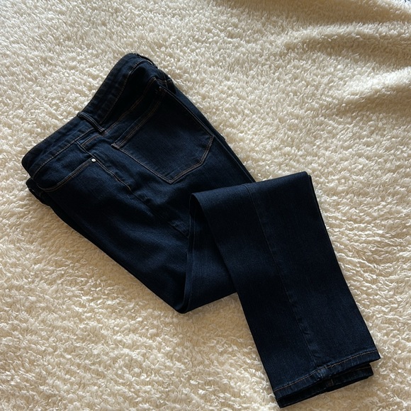 WHBM Slim Jeans, Size 12S - Picture 3 of 4